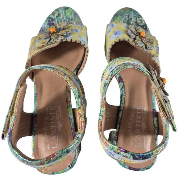 L'Artiste Blue Yellow Green Floral Block Heel Strappy Sandals NEW 39 US 8 1/2 - Picture 3 of 4